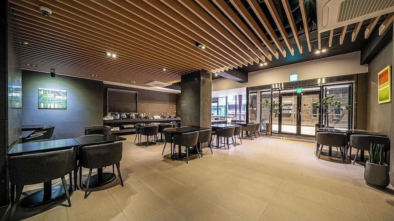 Rivertain Hotel Gyeongju