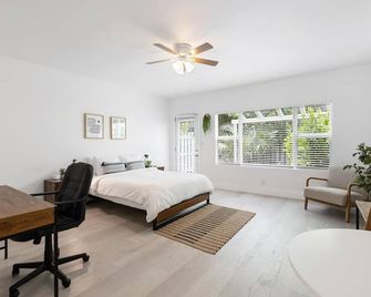 Victoria Park Unique Studio close to Las Olas Blvd - Fort Lauderdale - Schlafzimmer