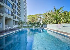 Hilo Condo with Pool Steps from Carlsmith Beach Park - Hilo - Zwembad