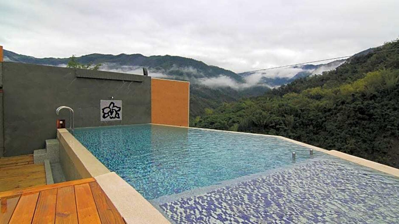 Grand Orchid Resort Villa