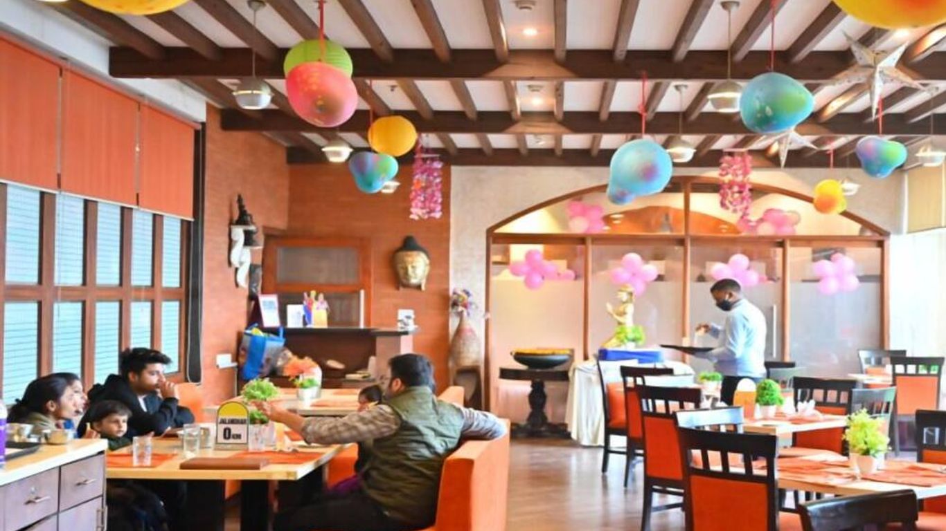 Vijaya Tej Clarks Inn