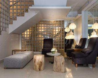 Howard Johnson Plaza by Wyndham Buenos Aires - Buenos Aires - Lobby