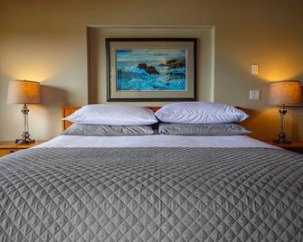 Snug Harbour Inn - Ucluelet - Ložnice
