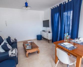 Rincon Marinero with large terrace and views - Arrecife - Living room