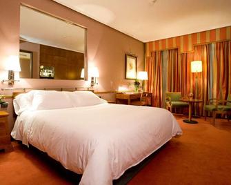 Hotel Palafox - Zaragoza - Bedroom