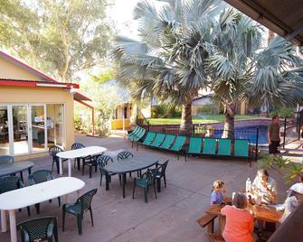 Alice Springs YHA - Alice Springs - Patio
