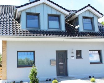 Befeld, Fewo Ostseegarten - Befeld, Susanne - Neustadt in Holstein - Gebäude