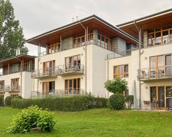 Apartmentanlage mit Müritzblick Apartment mit Seeblick und Kamin 423 - Klink - Edificio