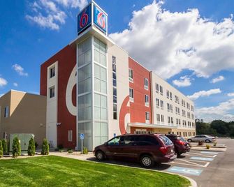 Motel 6 South Bend - Mishawaka, IN - South Bend - Edifício