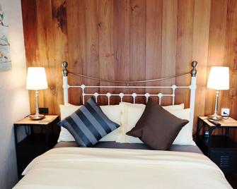 Rimrabeang Amphawa Cafe and Suite - Amphawa