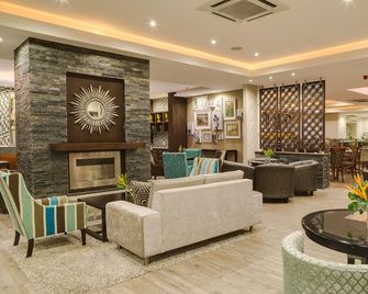 Anew Hotel Capital Pretoria - Pretoria - Lounge