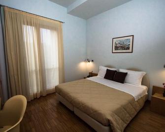 Grand Hotel Garden - Barile - Schlafzimmer