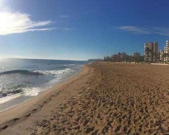 أبارتامنتوس أليكانتي هيلز - اليكانتي - شاطئ