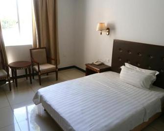 Excelsior Resort - 狄力