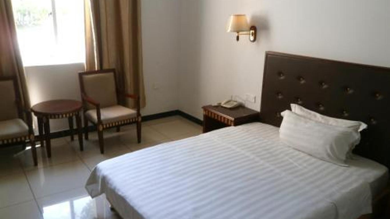 Excelsior Resort