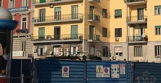 Top Floor - Nápoles