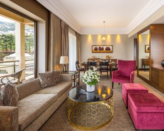 Çelik Palace Hotel Convention Center & Thermal Spa - Bursa - Lounge