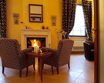 Hotel Ristorante Novecento - Pegognaga - Sala de estar