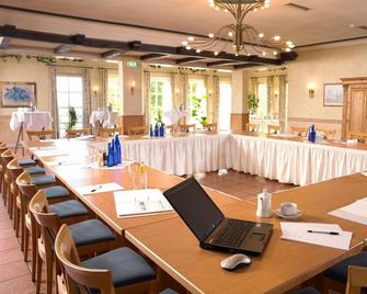Landhotel Weserblick - Beverungen - Meetingruimte