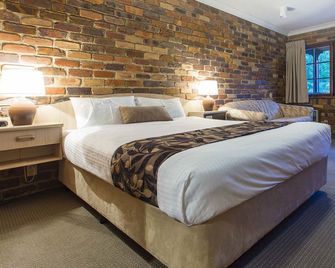Montville Mountain Inn - Montville - Schlafzimmer