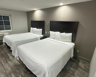 Red Roof Inn Hayward - Hayward - Schlafzimmer
