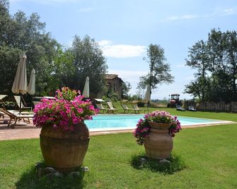 your little dream in the heart of Tuscany - Monteroni d'Arbia - Басейн