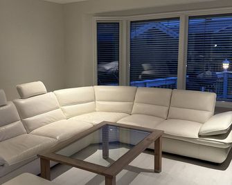 Just Like Home Bed & Spa - Porsgrunns kommun - Vardagsrum