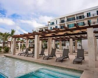 Luxury Apartment with Swimming Pool and Gym in Los Cabos - San Jose Cabo - Piscine
