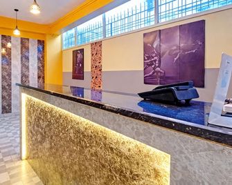 Hotel White House Residency - Patna - Recepce