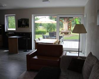 Vacation home Naunheim - 4 bed vacation home complete - Pillig - Sala de estar