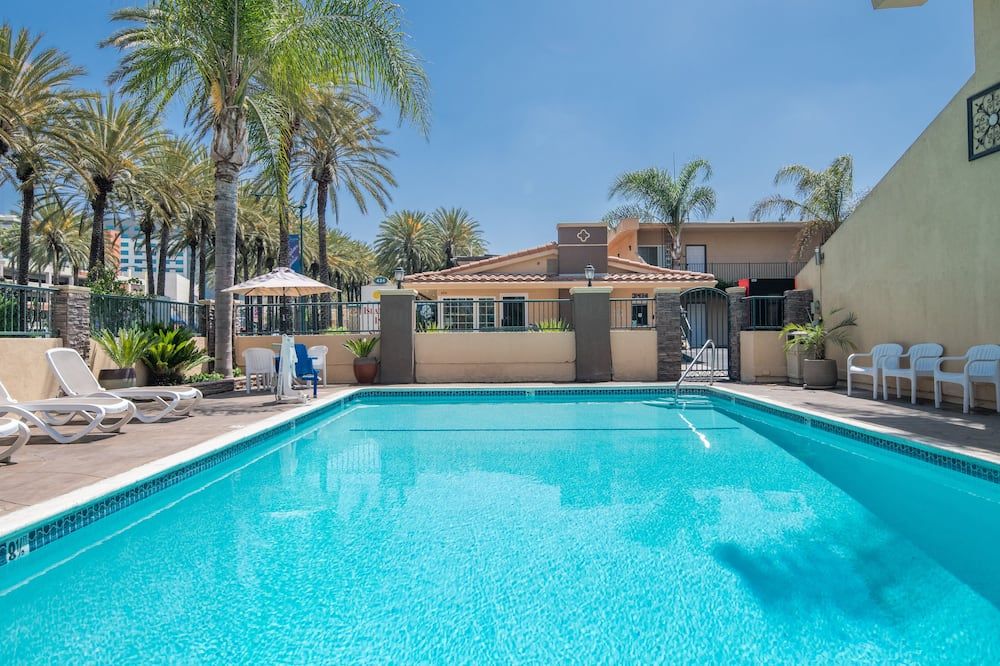 Pool view of Anaheim Islander Inn And Suites