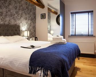 The Boshaw Trout - Holmfirth - Bedroom