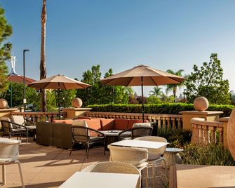 Hilton Garden Inn San Diego/Rancho Bernardo - סן דייגו - פטיו