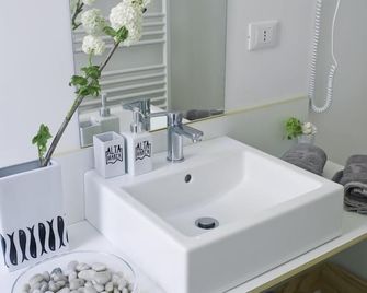 Affittacamere Altamarea - La Spezia - Bathroom