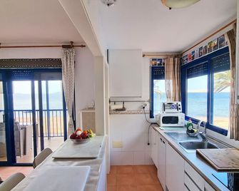 ShoreHouse Verdemar Dos Primera linea Playa Honda - Playa Honda - Keuken