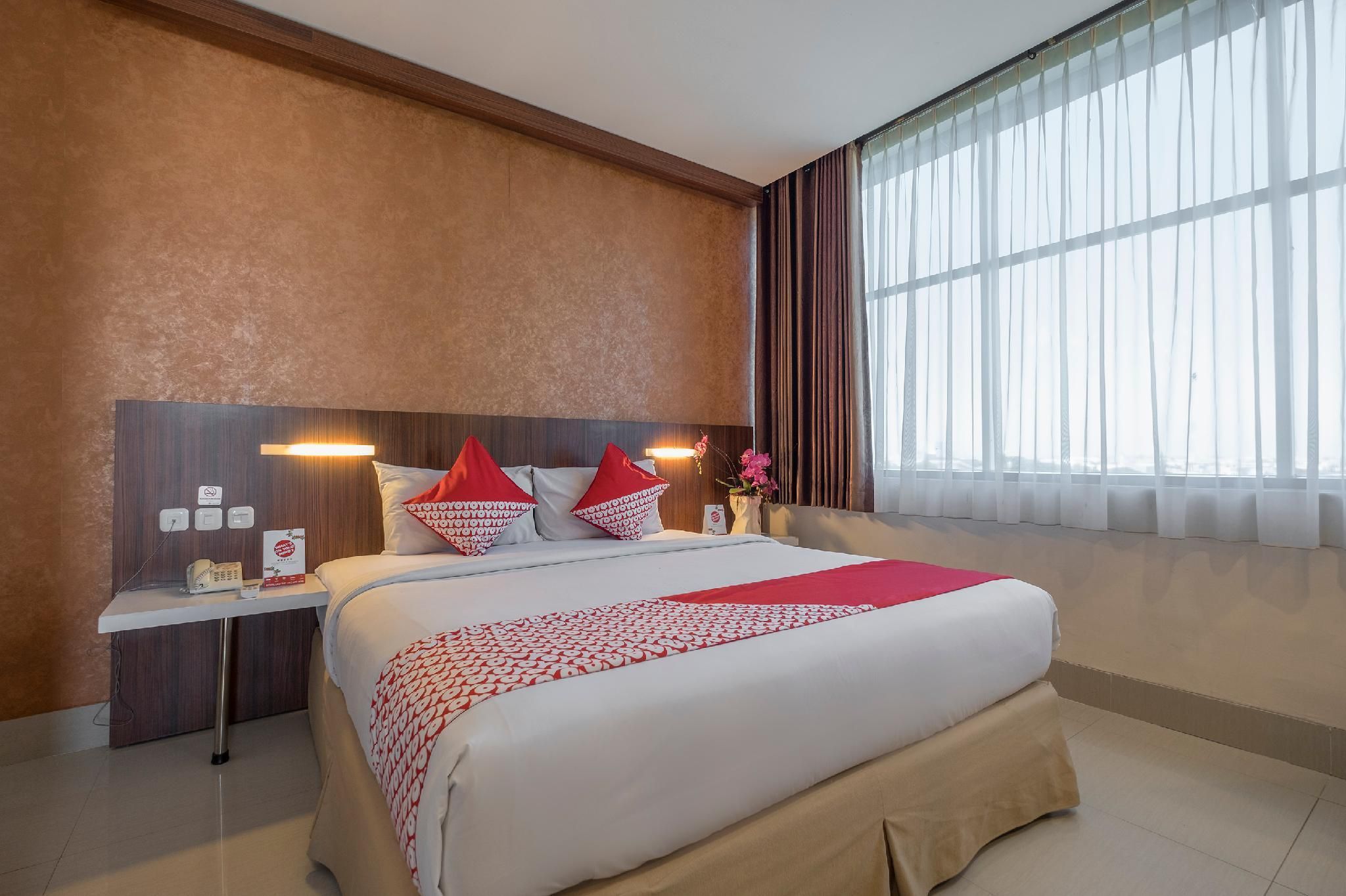 Collection O 1401 Hotel Mayanearketapang Satu Beach - Kupang - Schlafzimmer