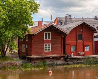 Budget Hotel Easystay - Porvoo - Building