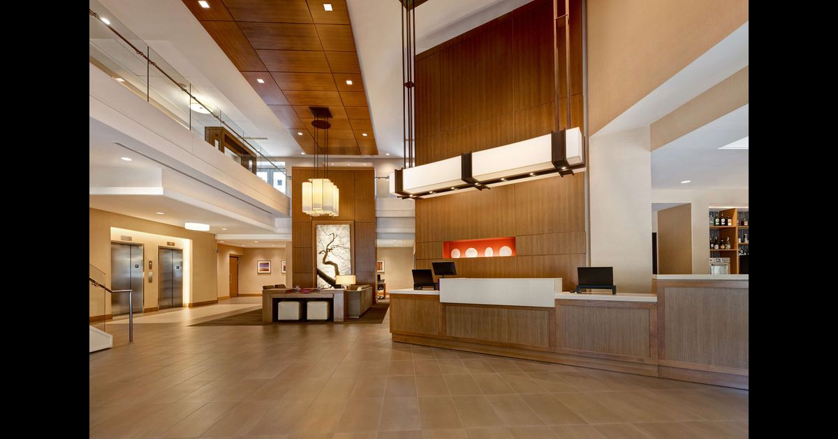 Bloom Normal Hyatt Place Bloomington / Normal i Normal, USA från 881 kr: Erbjudande ...