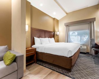 Comfort Suites Monaca - Monaca - Ložnice