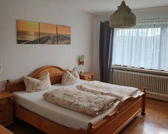 Ferienhaus im Grünen - Mengen - Slaapkamer