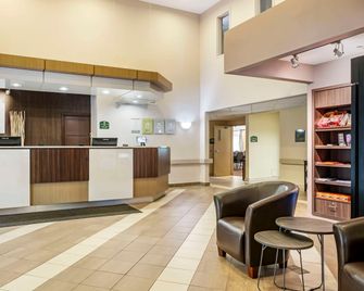 Quality Inn Airport - Dieppe - Hall d’entrée