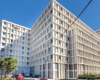 B&B HOTEL Marseille Les Ports - Marsiglia - Edificio