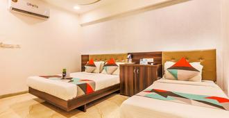 Fabhotel Bliss Executive - Mumbai - Bedroom