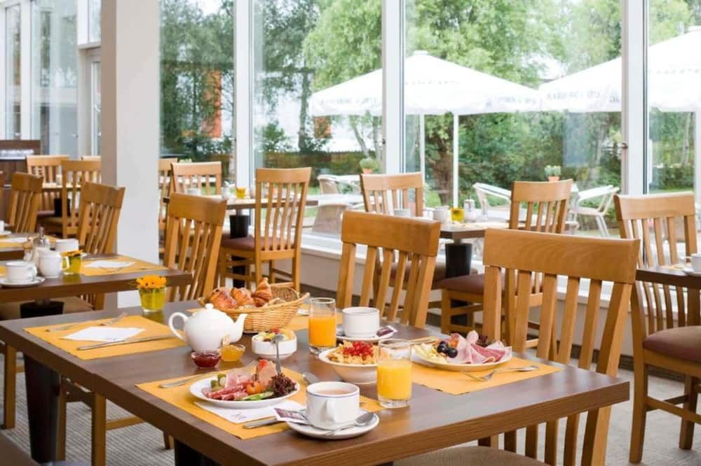 سنداي هوتل ساربروكين سود