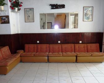 Hotel Perama - Perama - Lounge