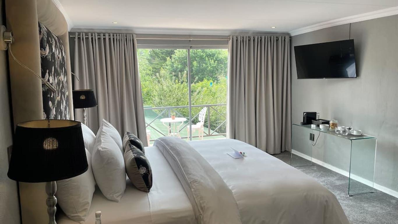 Patcham Place & Lilliput House, Clarens