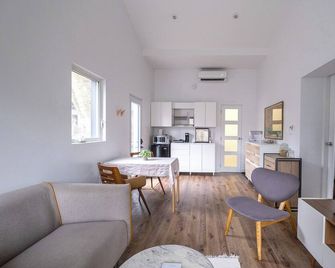 Queen size Fairy-tale Loft - Toronto - Salon