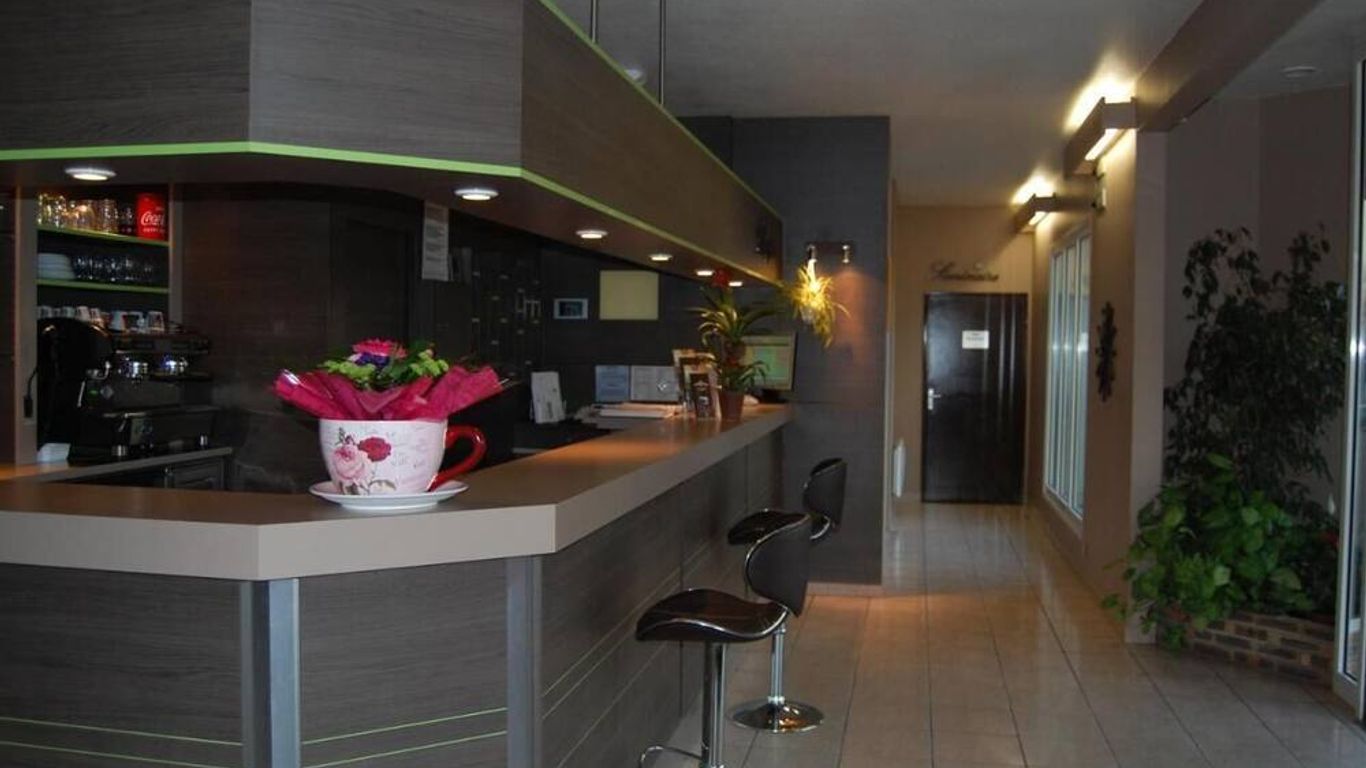 オテル レストラン デ ポルト ドゥ ムーズ