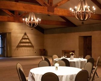 Seven Branches Venue And Inn - Sonoma - Bankettsaal