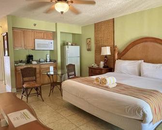Beso Del Sol Resort - Dunedin - Bedroom